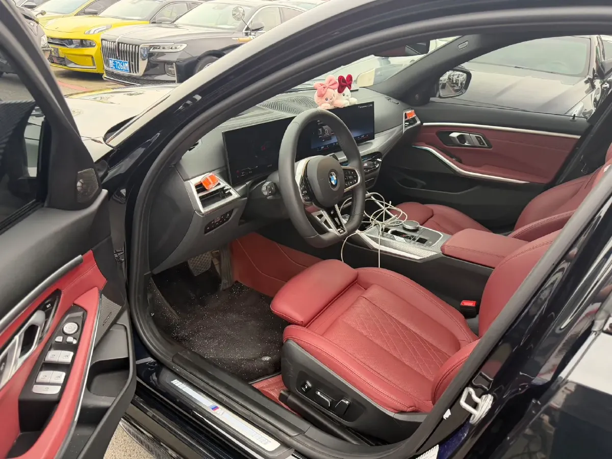 2025 BMW 3 Series 2.0T 245HP L4 8AT,autocango,china used car exporter,china ev exporter,chinese used car exporter,chinese used ev exporter