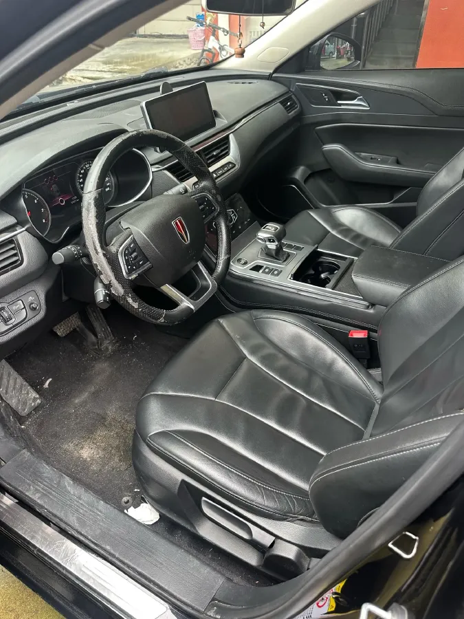 2022 HongQi H5 1.5T 169HP L4 7DCT,autocango,china used car exporter,china ev exporter,chinese used car exporter,chinese used ev exporter