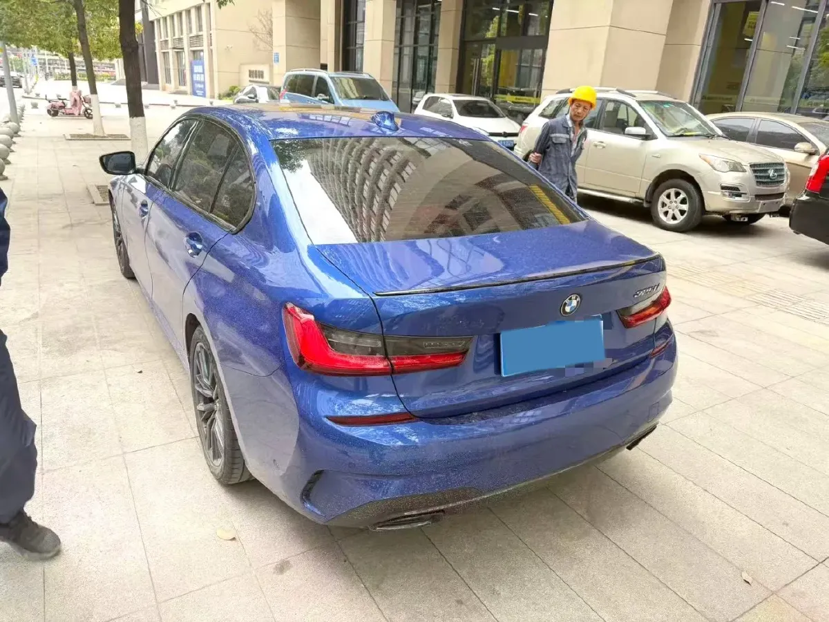 2021 BMW 3 Series 2.0T 184HP L4 8AT,autocango,china used car exporter,china ev exporter,chinese used car exporter,chinese used ev exporter