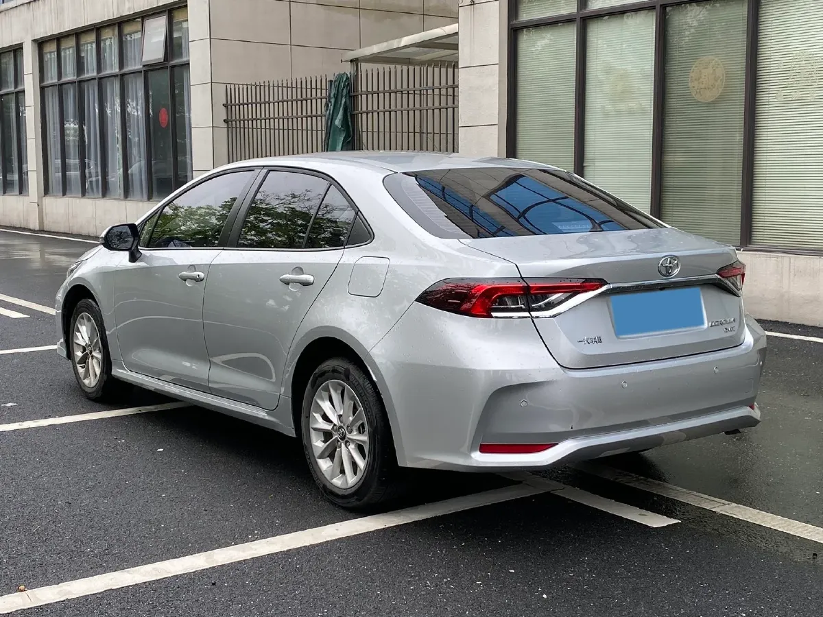 2021 Toyota Corolla 1.2T 116HP L4 CVT,autocango,china used car exporter,china ev exporter,chinese used car exporter,chinese used ev exporter