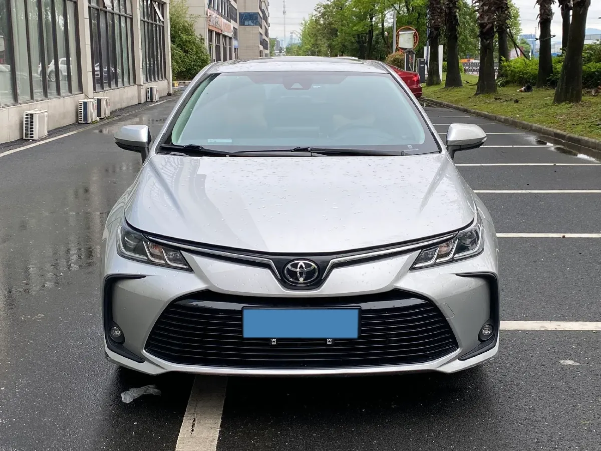 2021 Toyota Corolla 1.2T 116HP L4 CVT,autocango,china used car exporter,china ev exporter,chinese used car exporter,chinese used ev exporter