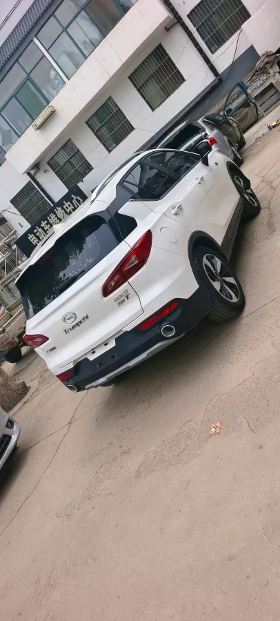 2017 Brilliance Auto H530 1.6L 118HP L4 5AT,autocango,china used car exporter,china ev exporter,chinese used car exporter,chinese used ev exporter