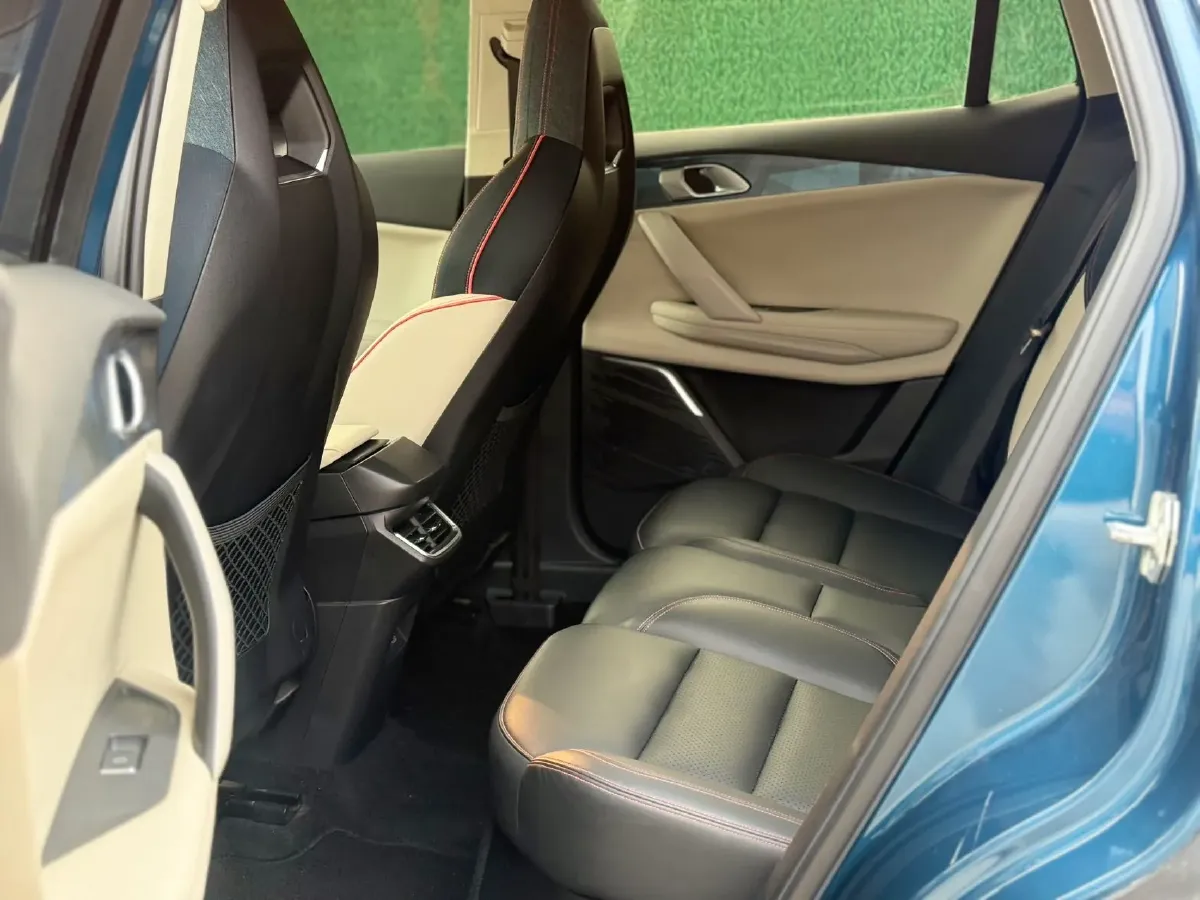 2020 LYNK&CO 06 1.5T 177HP L3 7DCT,autocango,china used car exporter,china ev exporter,chinese used car exporter,chinese used ev exporter