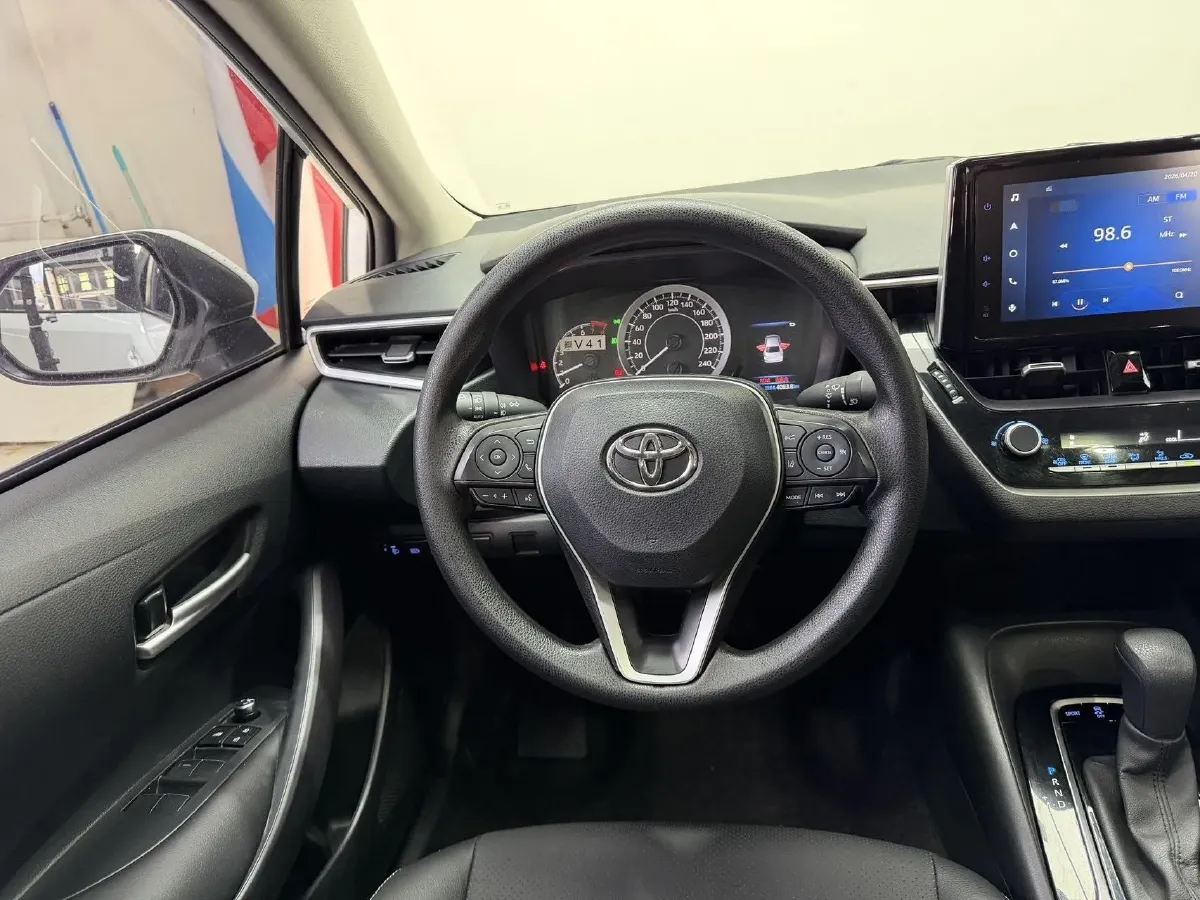 2021 Toyota Corolla 1.5L 121HP L3 CVT,autocango,china used car exporter,china ev exporter,chinese used car exporter,chinese used ev exporter