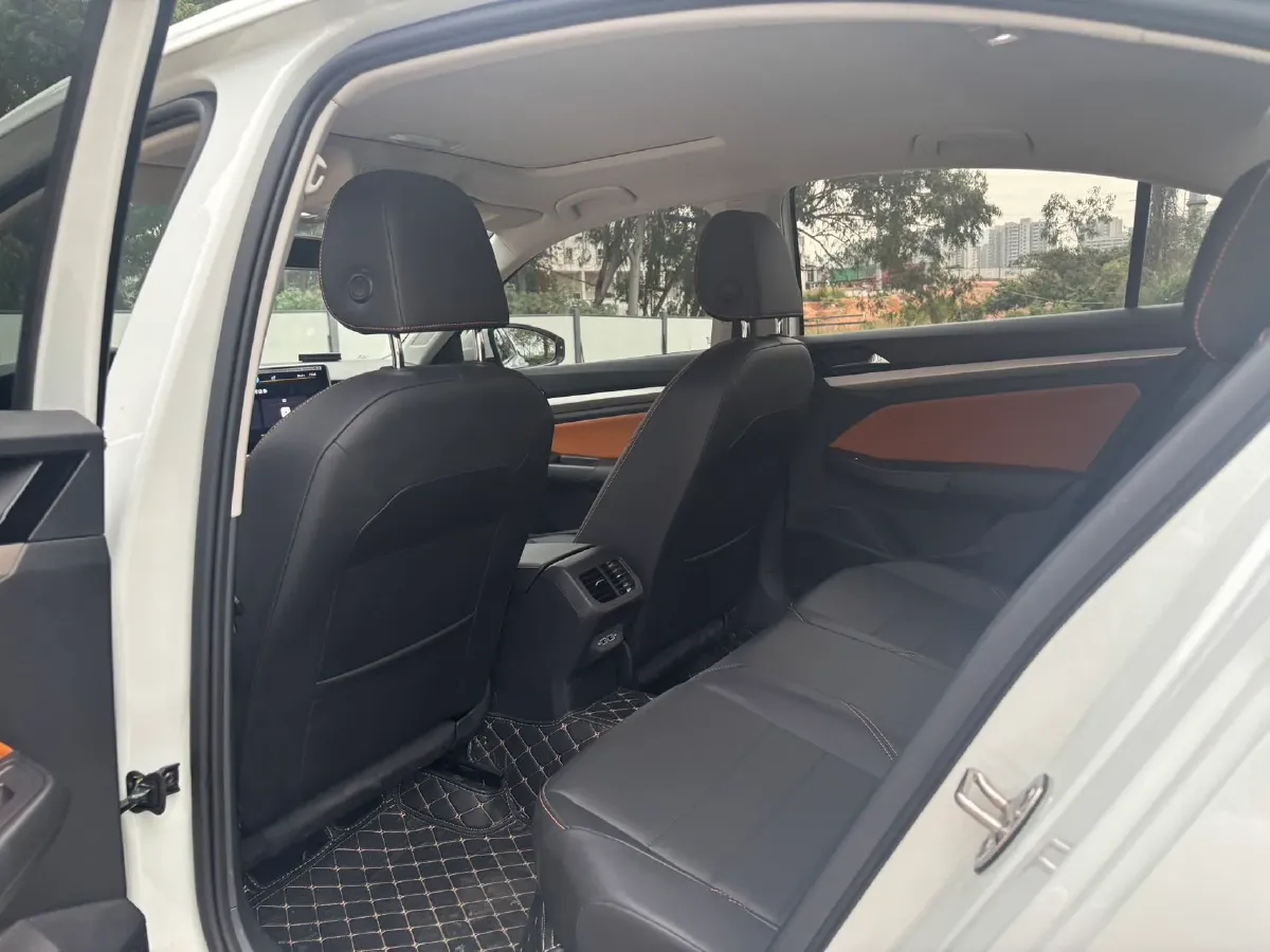 2023 Volkswagen Bora 1.2T 116HP L4 7DCT,autocango,china used car exporter,china ev exporter,chinese used car exporter,chinese used ev exporter