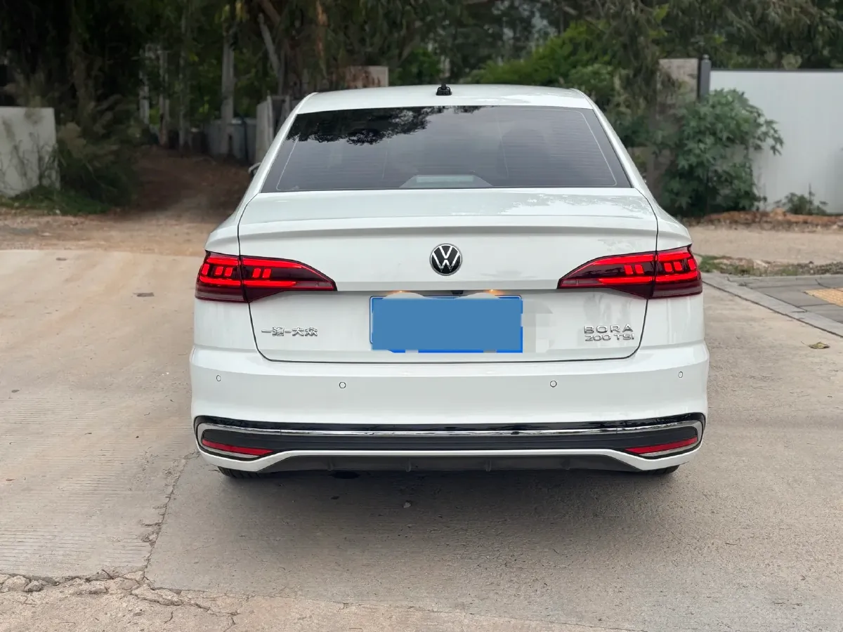 2023 Volkswagen Bora 1.2T 116HP L4 7DCT,autocango,china used car exporter,china ev exporter,chinese used car exporter,chinese used ev exporter