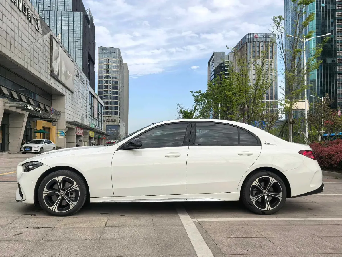 2022 Mercedes-Benz C Class 1.5T 204HP L4 9AT,autocango,china used car exporter,china ev exporter,chinese used car exporter,chinese used ev exporter