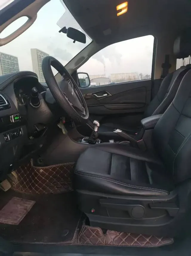 2020 Isuzu Mu-X 1.9T 166HP L4 6AT,autocango,china used car exporter,china ev exporter,chinese used car exporter,chinese used ev exporter