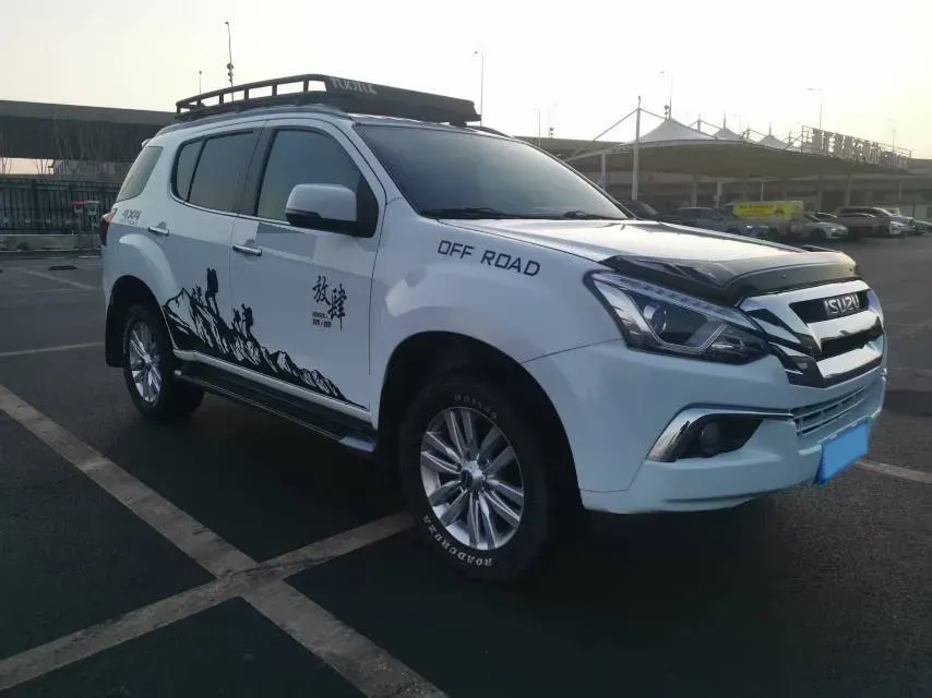 2020 Isuzu Mu-X 1.9T 166HP L4 6AT,autocango,china used car exporter,china ev exporter,chinese used car exporter,chinese used ev exporter