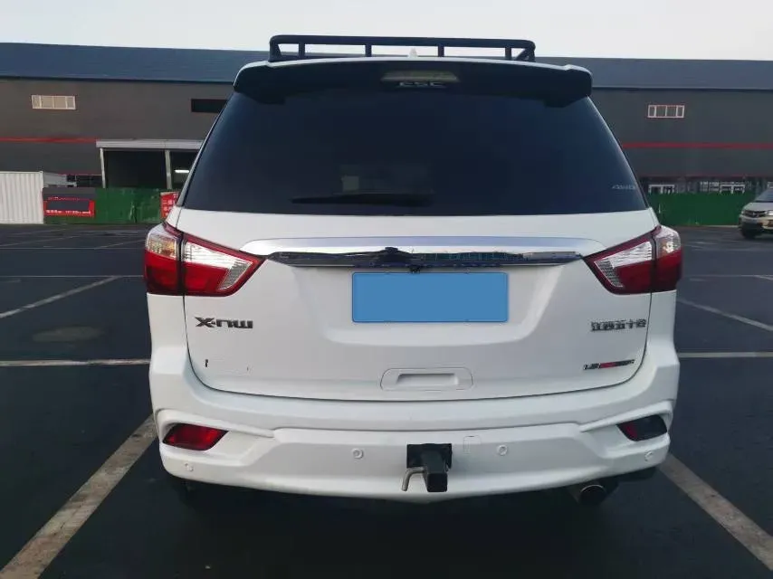 2020 Isuzu Mu-X 1.9T 166HP L4 6AT,autocango,china used car exporter,china ev exporter,chinese used car exporter,chinese used ev exporter