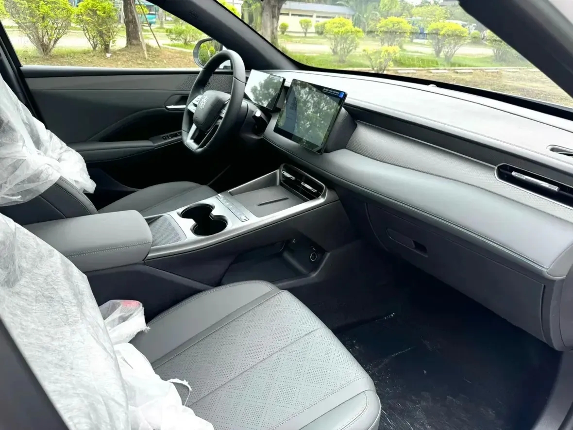 2026 BYD Qin Plus 1.5L 101HP L4 E-CVT PHEV,autocango,china used car exporter,china ev exporter,chinese used car exporter,chinese used ev exporter