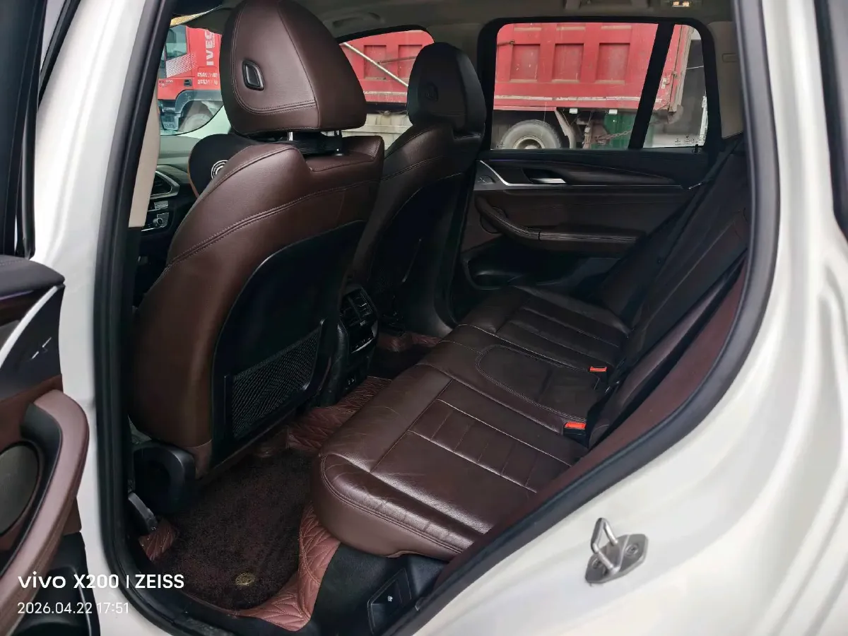 2021 BMW X3 2.0T 224HP L4 8AT,autocango,china used car exporter,china ev exporter,chinese used car exporter,chinese used ev exporter