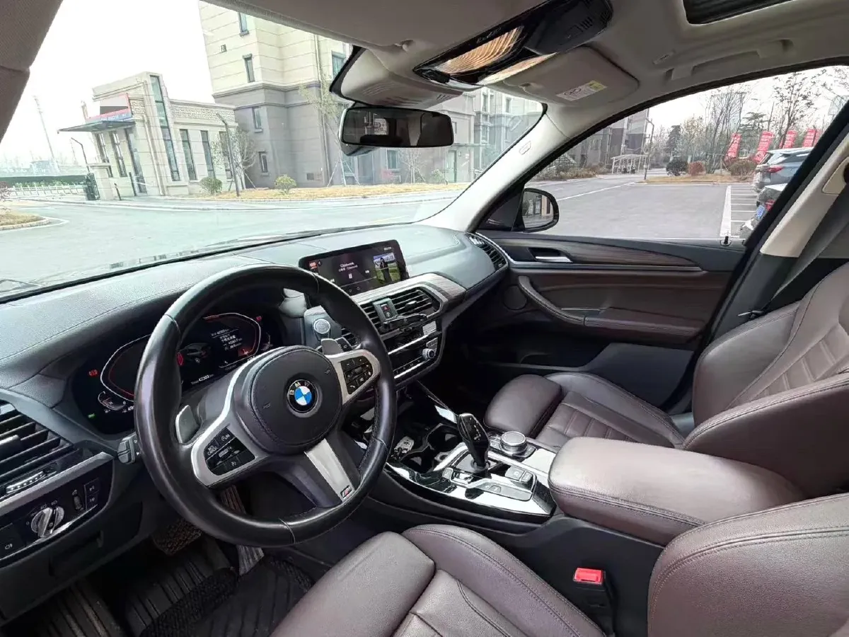 2021 BMW X3 2.0T 224HP L4 8AT,autocango,china used car exporter,china ev exporter,chinese used car exporter,chinese used ev exporter