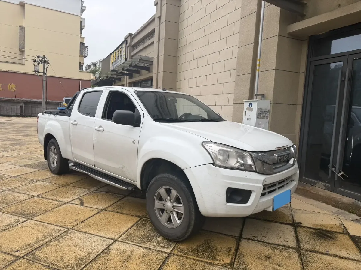 2020 Isuzu RE-MAX Jim 2.8T 120HP L4 5MT,autocango,china used car exporter,china ev exporter,chinese used car exporter,chinese used ev exporter