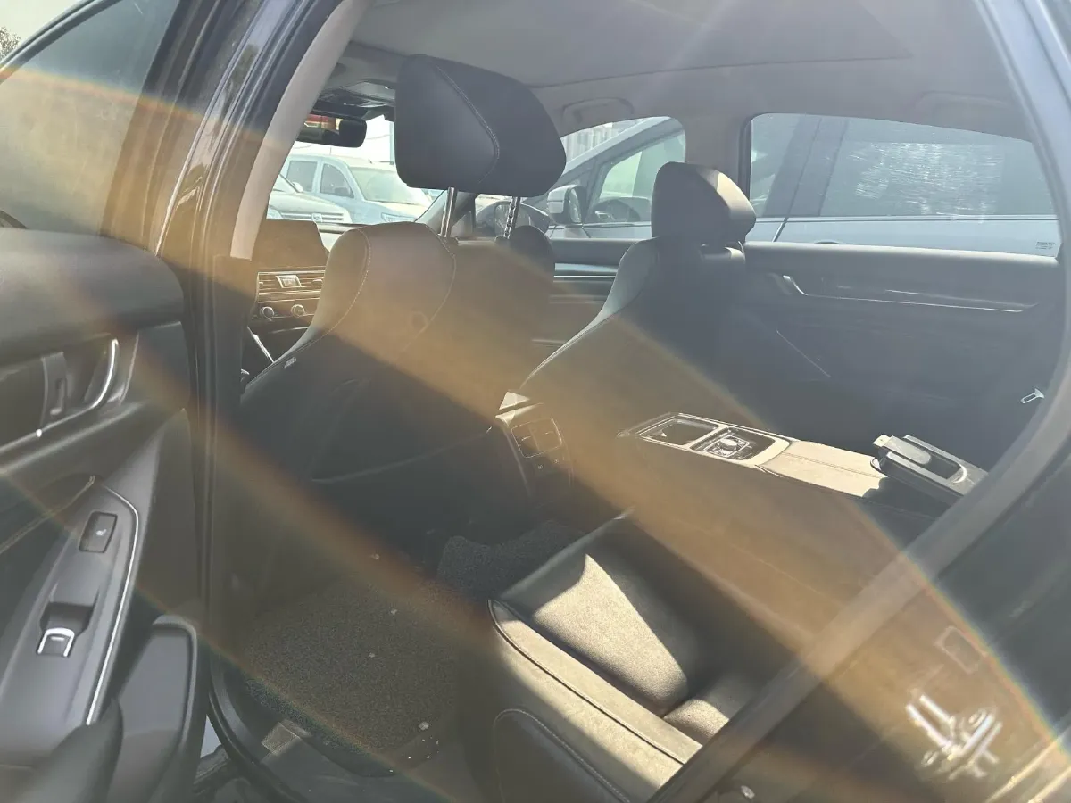 2022 Honda Accord 2.0L 146HP L4 E-CVT Hybrid,autocango,china used car exporter,china ev exporter,chinese used car exporter,chinese used ev exporter