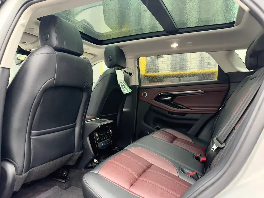 2022 Land Rover Range Rover Evoque 2.0T 249HP L4 9AT,autocango,china used car exporter,china ev exporter,chinese used car exporter,chinese used ev exporter