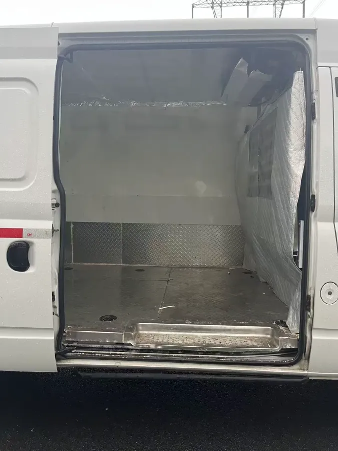 2023 MAXUS Interstellar 2.0T 143HP L4 6MT,autocango,china used car exporter,china ev exporter,chinese used car exporter,chinese used ev exporter