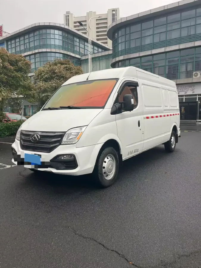 2023 MAXUS Interstellar 2.0T 143HP L4 6MT,autocango,china used car exporter,china ev exporter,chinese used car exporter,chinese used ev exporter
