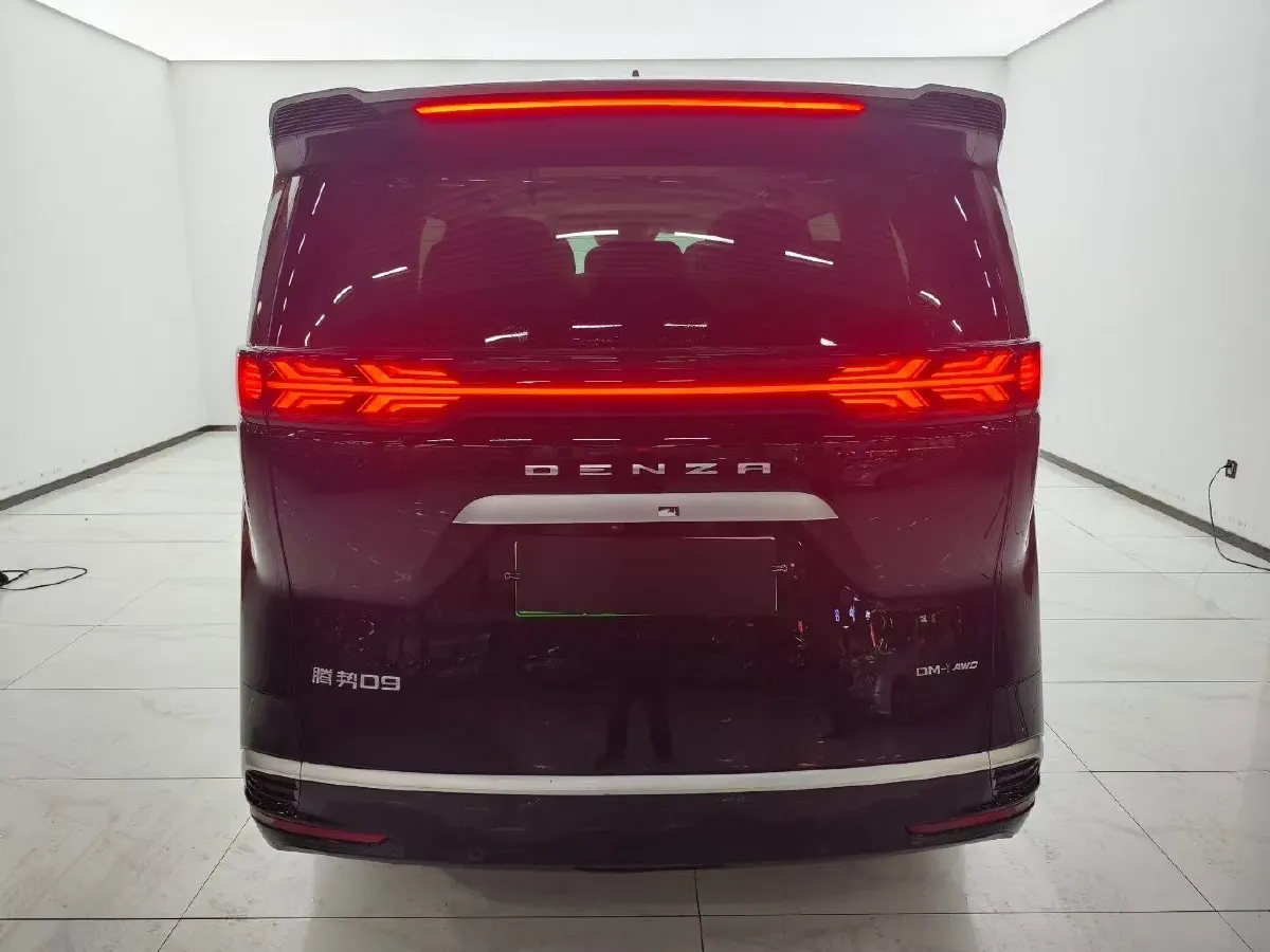 2024 Denza D9 1.5T 139HP L4 E-CVT PHEV 40KWH,autocango,china used car exporter,china ev exporter,chinese used car exporter,chinese used ev exporter
