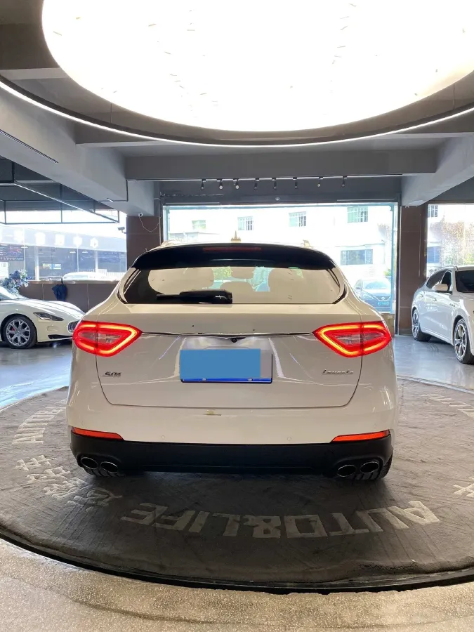 2016 Maserati Levante 3.0T 430HP V6 8AT,autocango,china used car exporter,china ev exporter,chinese used car exporter,chinese used ev exporter