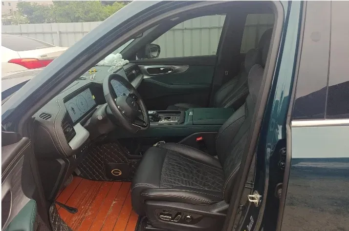 2022 GAC Trumpchi GS8 2.0T 190HP L4 E-CVT Hybrid,autocango,china used car exporter,china ev exporter,chinese used car exporter,chinese used ev exporter