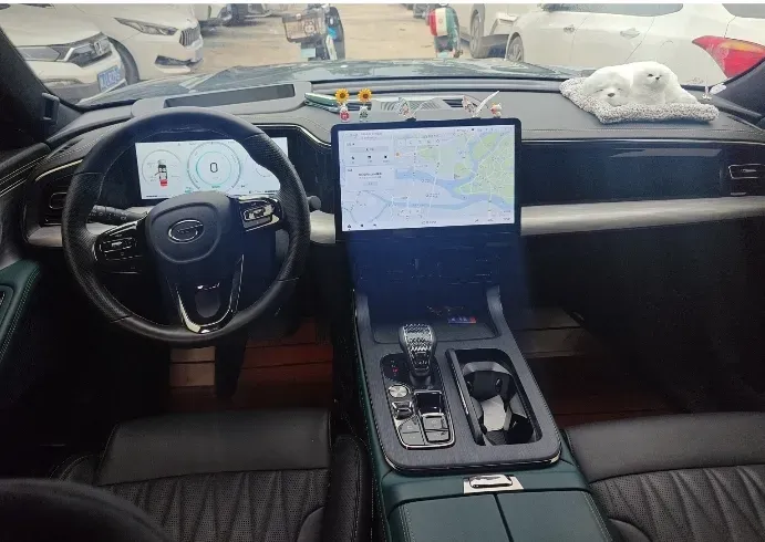 2022 GAC Trumpchi GS8 2.0T 190HP L4 E-CVT Hybrid,autocango,china used car exporter,china ev exporter,chinese used car exporter,chinese used ev exporter