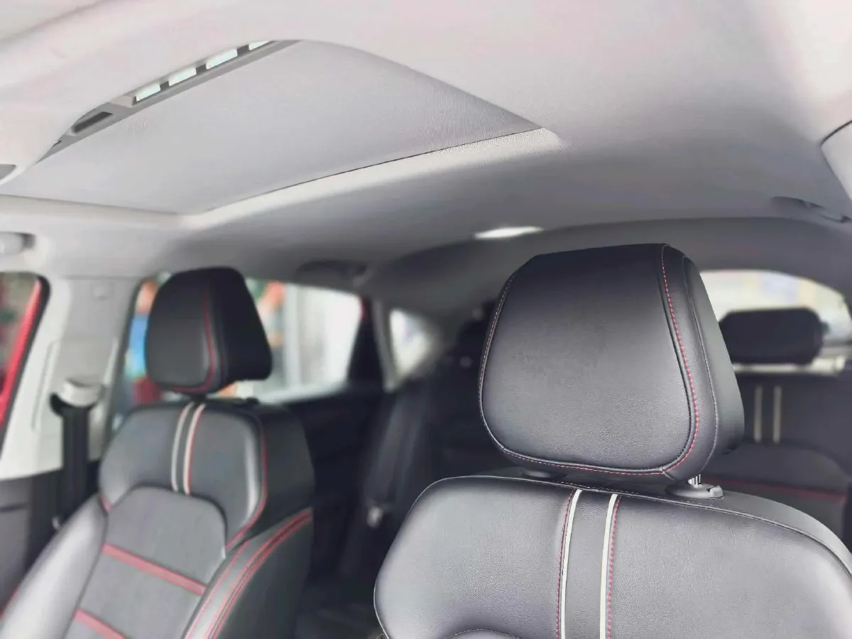 2020 Roewe RX5 1.5T 169HP L4 AMT PHEV 11.1KWH,autocango,china used car exporter,china ev exporter,chinese used car exporter,chinese used ev exporter