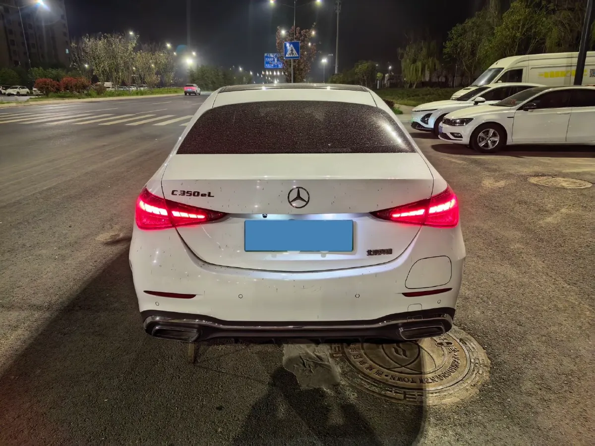 2023 Mercedes-Benz C Class 2.0T 204HP L4 9AT PHEV 25.4KWH,autocango,china used car exporter,china ev exporter,chinese used car exporter,chinese used ev exporter