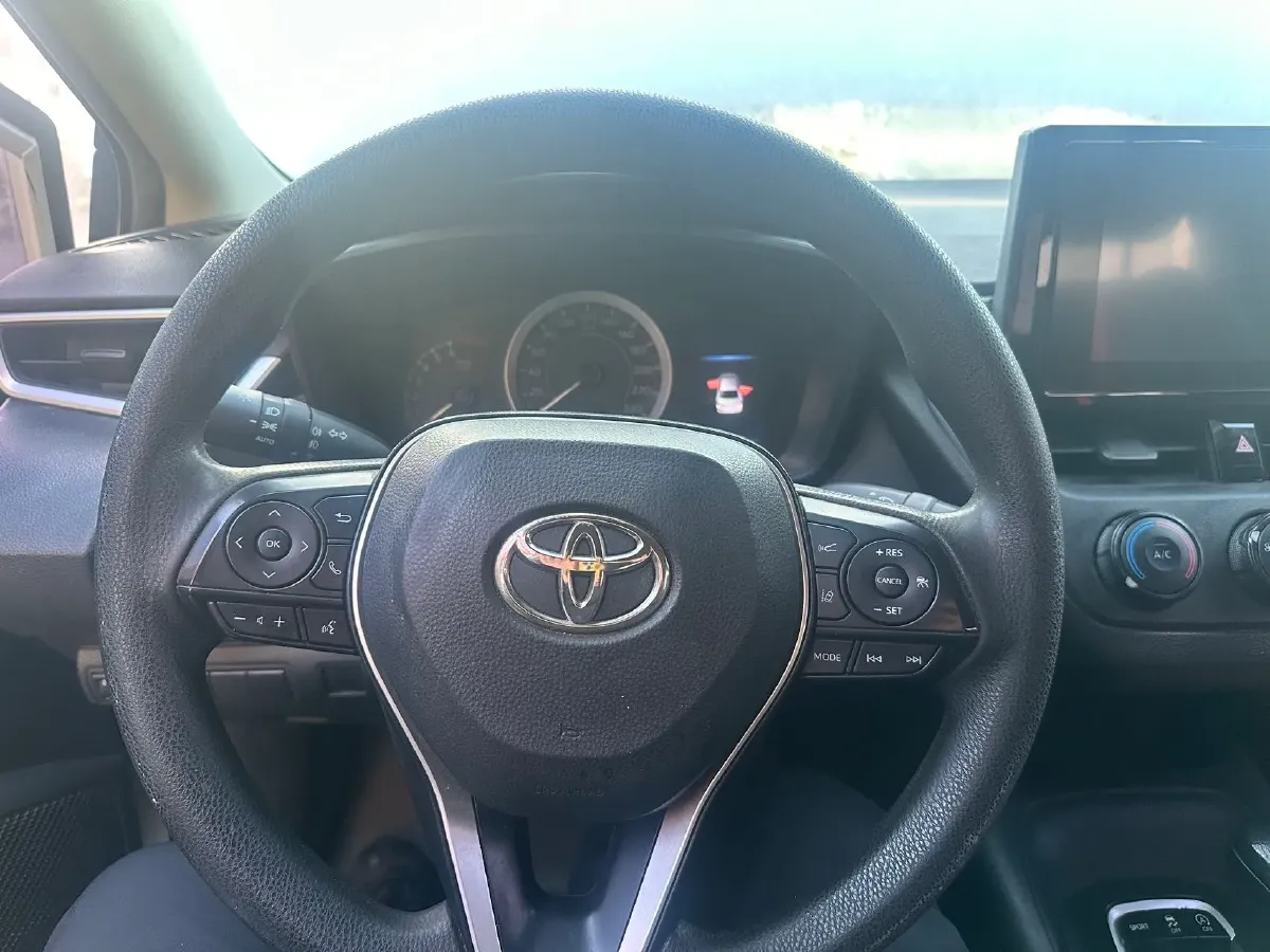 2022 Toyota Corolla 1.2T 116HP L4 CVT,autocango,china used car exporter,china ev exporter,chinese used car exporter,chinese used ev exporter