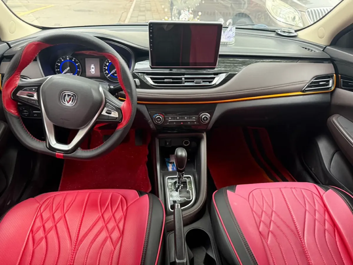 2019 ChangAn Eado DT 1.6L 125HP L4 4AT,autocango,china used car exporter,china ev exporter,chinese used car exporter,chinese used ev exporter