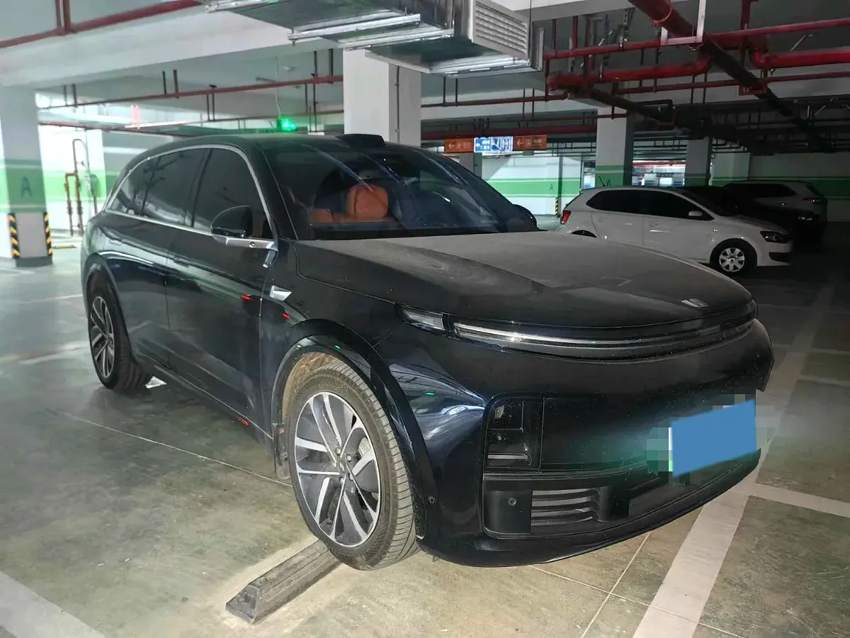 2024 Li L8 Range Extended 154HP REEV 52.3KWH,autocango,china used car exporter,china ev exporter,chinese used car exporter,chinese used ev exporter