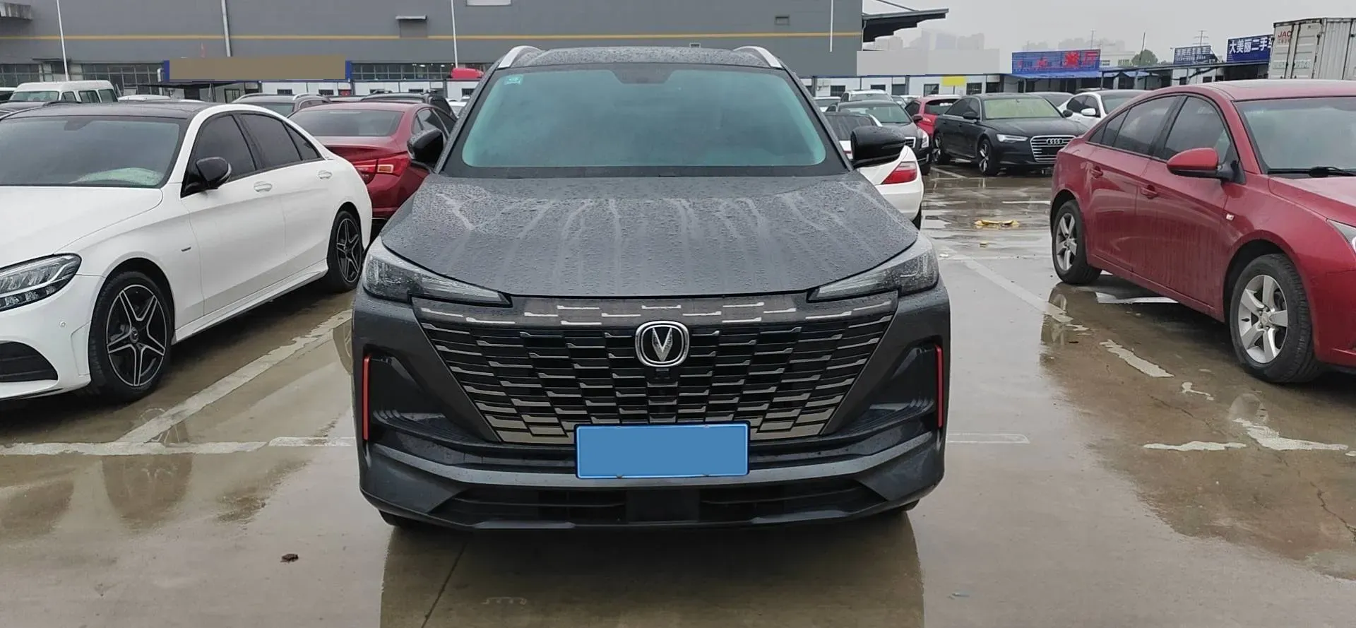 2022 ChangAn Oshan X7 Plus 1.5T 188HP L4 7DCT,autocango,china used car exporter,china ev exporter,chinese used car exporter,chinese used ev exporter