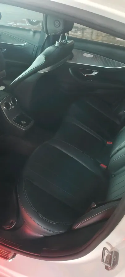 2022 Mercedes-Benz E Class 2.0T 211HP L4 9AT PHEV 25.4KWH,autocango,china used car exporter,china ev exporter,chinese used car exporter,chinese used ev exporter