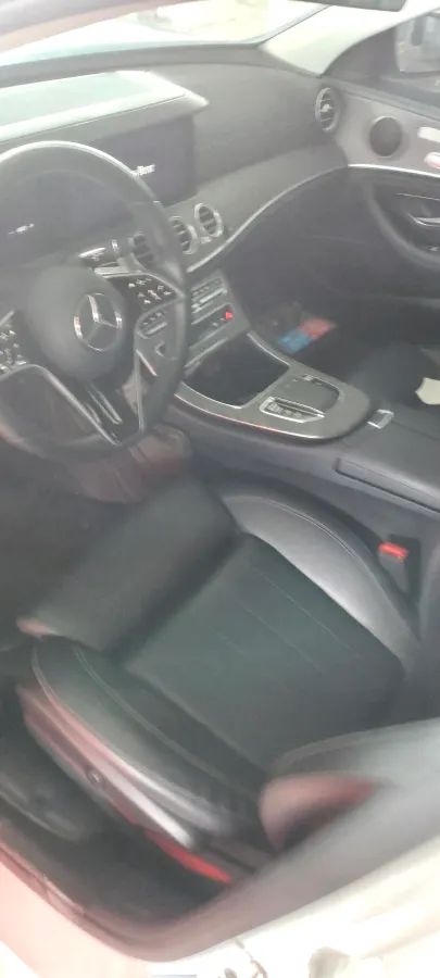 2022 Mercedes-Benz E Class 2.0T 211HP L4 9AT PHEV 25.4KWH,autocango,china used car exporter,china ev exporter,chinese used car exporter,chinese used ev exporter