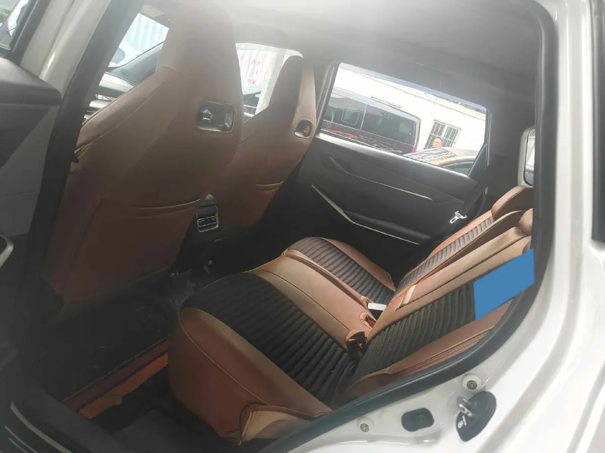 2022 ChangAn CS75 Plus 1.5T 188HP L4 8AT,autocango,china used car exporter,china ev exporter,chinese used car exporter,chinese used ev exporter