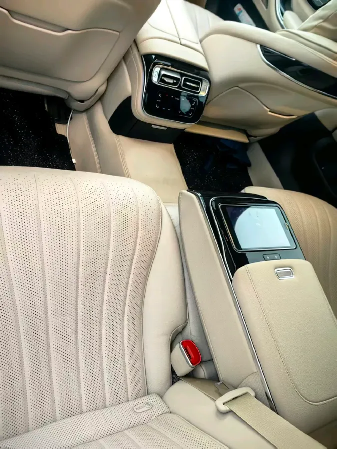 2022 Mercedes-Benz S Class 2.5T 367HP L6 9AT,autocango,china used car exporter,china ev exporter,chinese used car exporter,chinese used ev exporter