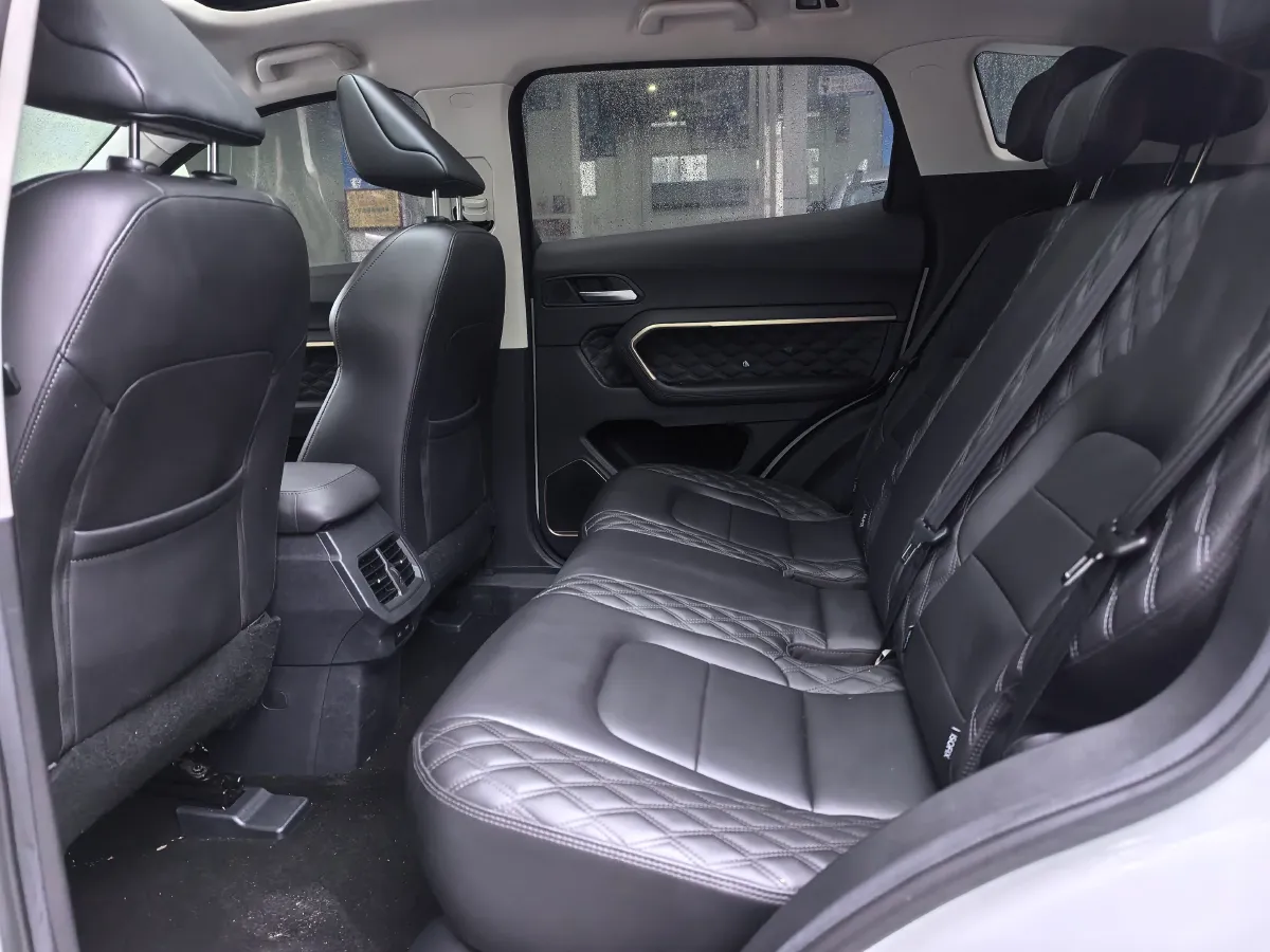 2020 Haval H6 1.5T 169HP L4 7DCT,autocango,china used car exporter,china ev exporter,chinese used car exporter,chinese used ev exporter