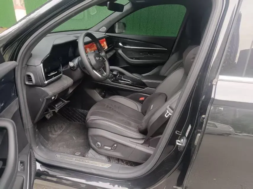 2024 Geely Monjaro 2.0T 238HP L4 8AT,autocango,china used car exporter,china ev exporter,chinese used car exporter,chinese used ev exporter