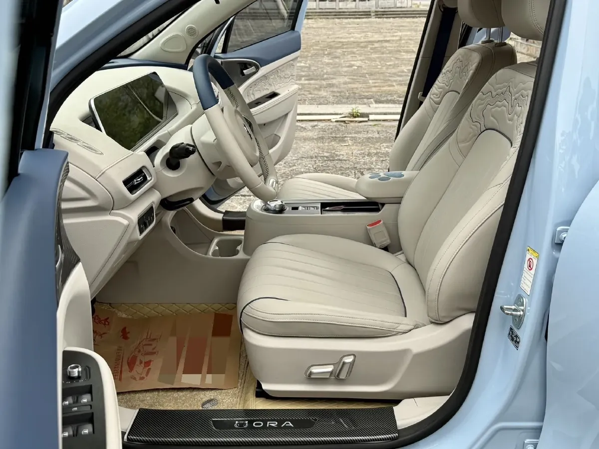 2022 ChangAn Oshan X7 Plus 1.5T 188HP L4 7DCT,autocango,china used car exporter,china ev exporter,chinese used car exporter,chinese used ev exporter