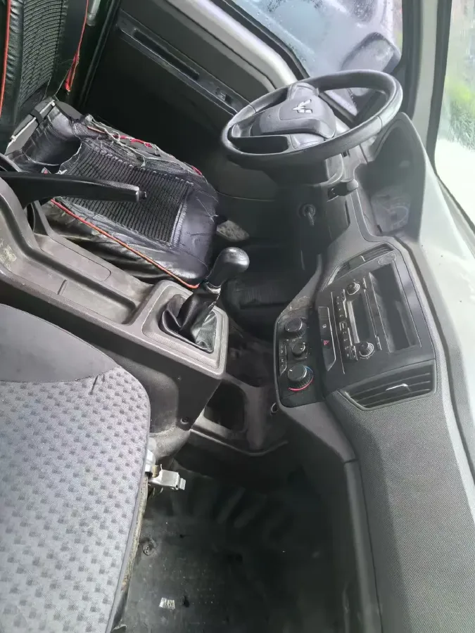 2020 WuLing RongGuang New Truck Special 1.8L 125HP L4 5MT,autocango,china used car exporter,china ev exporter,chinese used car exporter,chinese used ev exporter