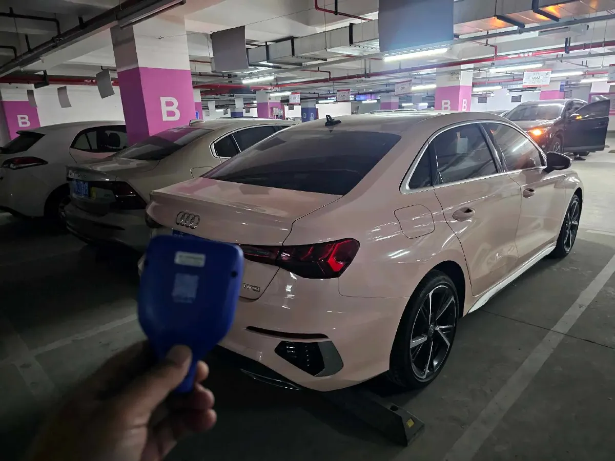 2021 Audi A3 1.4T 150HP L4 7DCT,autocango,china used car exporter,china ev exporter,chinese used car exporter,chinese used ev exporter