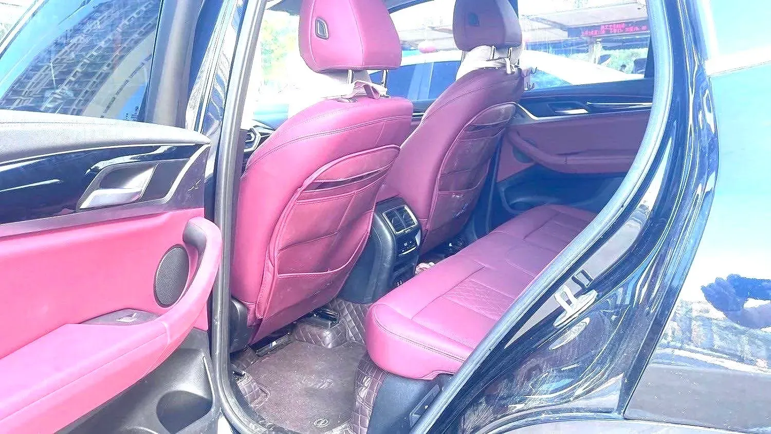 2023 BMW X3 2.0T 245HP L4 8AT,autocango,china used car exporter,china ev exporter,chinese used car exporter,chinese used ev exporter