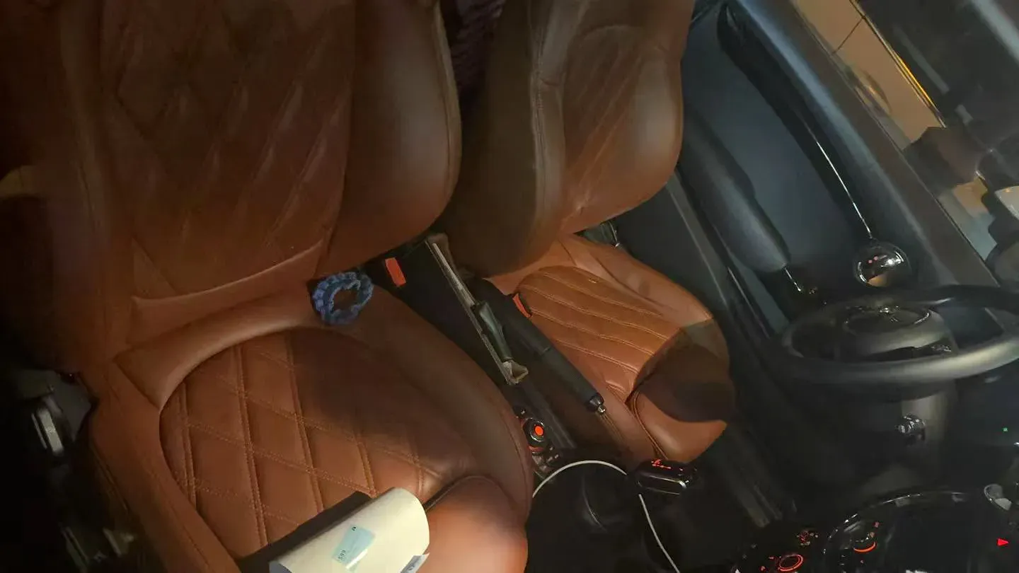 2021 MINI MINI 1.5T 136HP L3 7DCT,autocango,china used car exporter,china ev exporter,chinese used car exporter,chinese used ev exporter