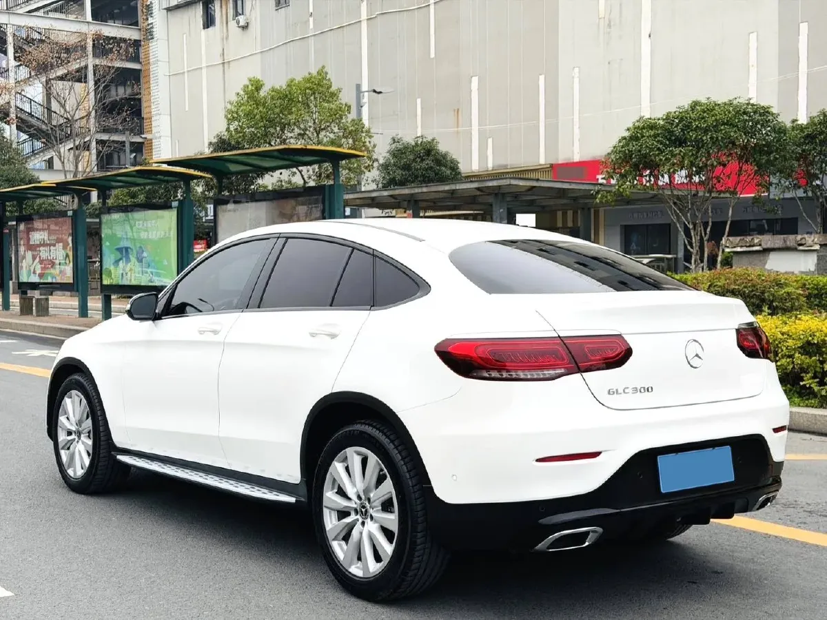 2020 Mercedes-Benz GLC Coupe 2.0T 197HP L4 9AT,autocango,china used car exporter,china ev exporter,chinese used car exporter,chinese used ev exporter