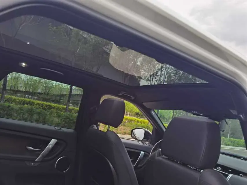 2021 Land Rover Discovery Sport 2.0T 249HP L4 9AT,autocango,china used car exporter,china ev exporter,chinese used car exporter,chinese used ev exporter