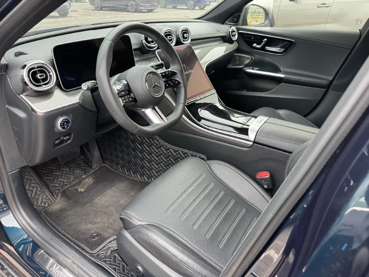 2023 Mercedes-Benz C Class 1.5T 204HP L4 9AT,autocango,china used car exporter,china ev exporter,chinese used car exporter,chinese used ev exporter