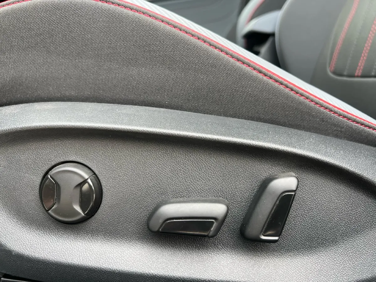 2022 Exceed TXL 2.0T 261HP L4 7DCT,autocango,china used car exporter,china ev exporter,chinese used car exporter,chinese used ev exporter