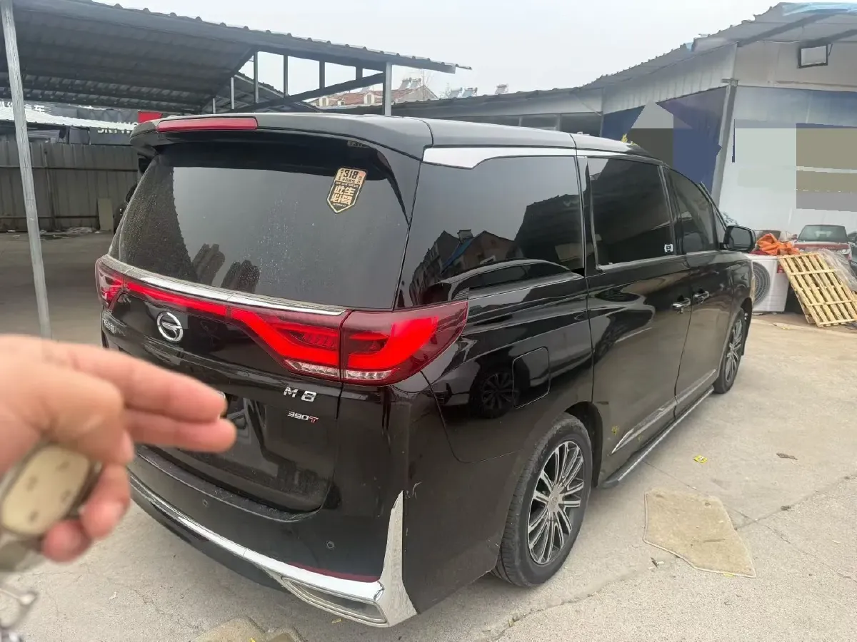 2021 GAC Trumpchi M8 2.0T 252HP L4 8AT,autocango,china used car exporter,china ev exporter,chinese used car exporter,chinese used ev exporter