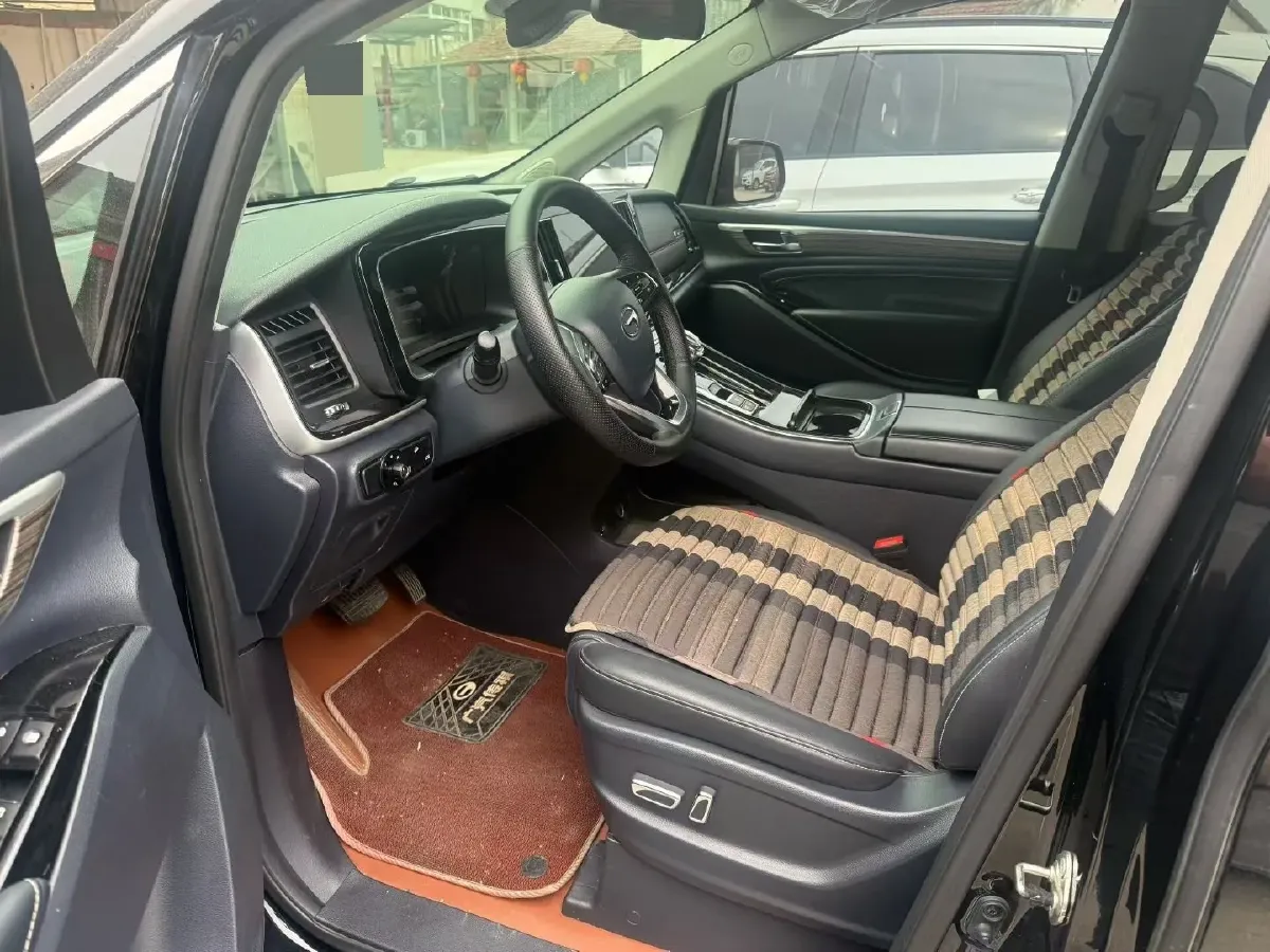 2021 GAC Trumpchi M8 2.0T 252HP L4 8AT,autocango,china used car exporter,china ev exporter,chinese used car exporter,chinese used ev exporter