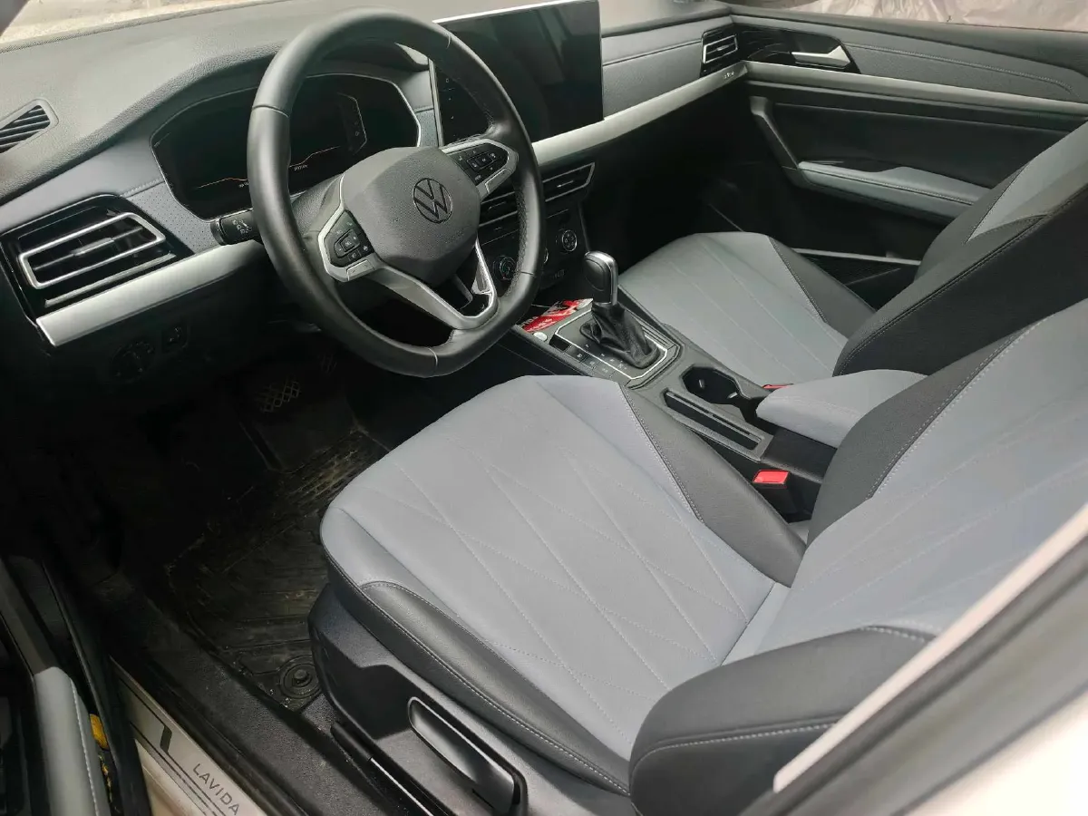 2023 Volkswagen Lavida 1.5L 113HP L4 6AT,autocango,china used car exporter,china ev exporter,chinese used car exporter,chinese used ev exporter